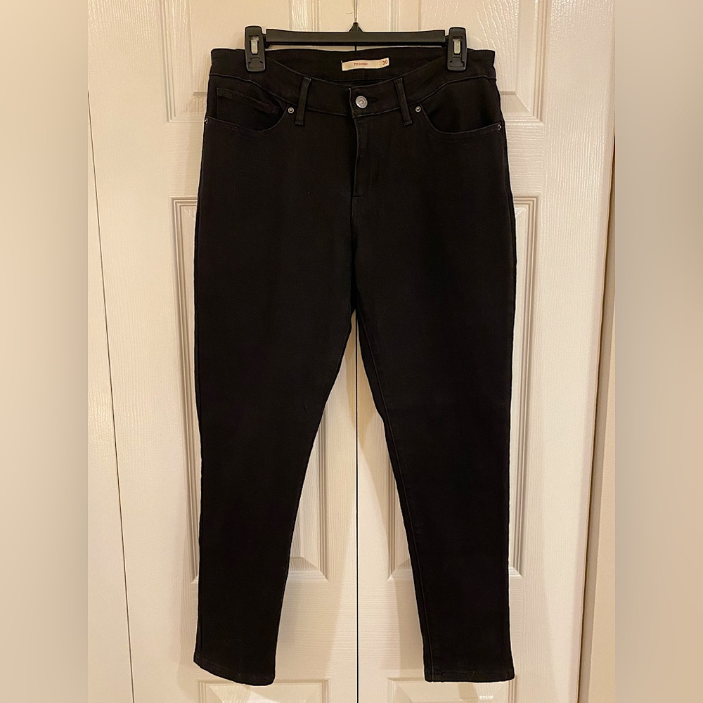Levi’s 711 Skinny Jean Black Size 30